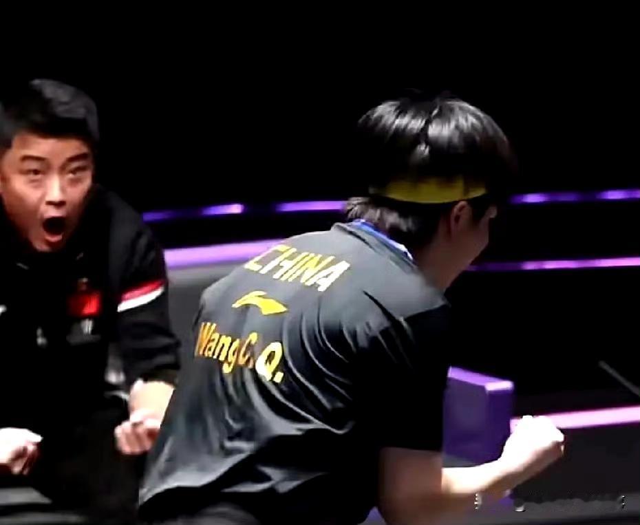 王楚钦的口碑两极：日媒“天选之子”与国内争议，优秀不该被偏见遮蔽
 
国乒名将王