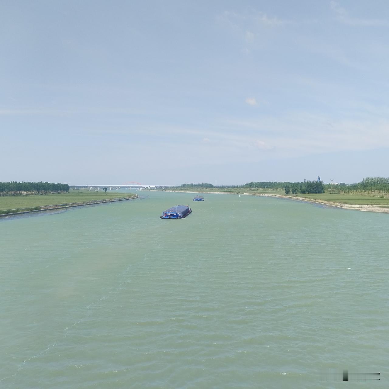 站在台儿庄运河之上，想我德州运河，也曾是北方顶级漕运盛景

       凝望运
