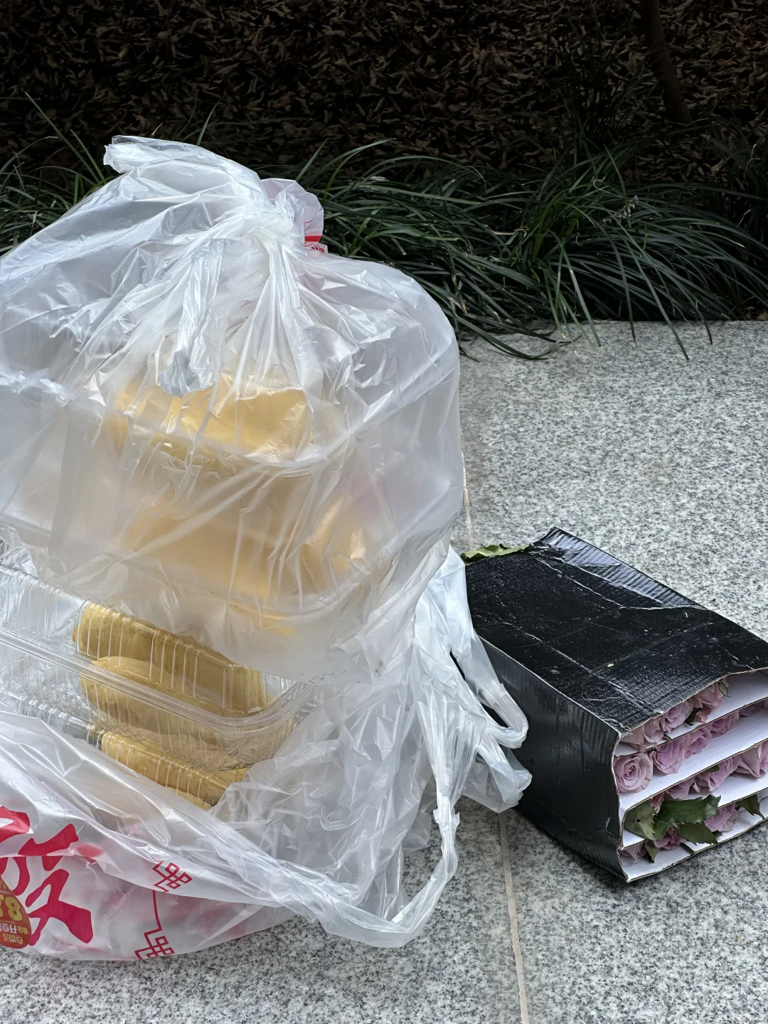 重庆10块钱一斤的榴莲！！！抢到了！！！
