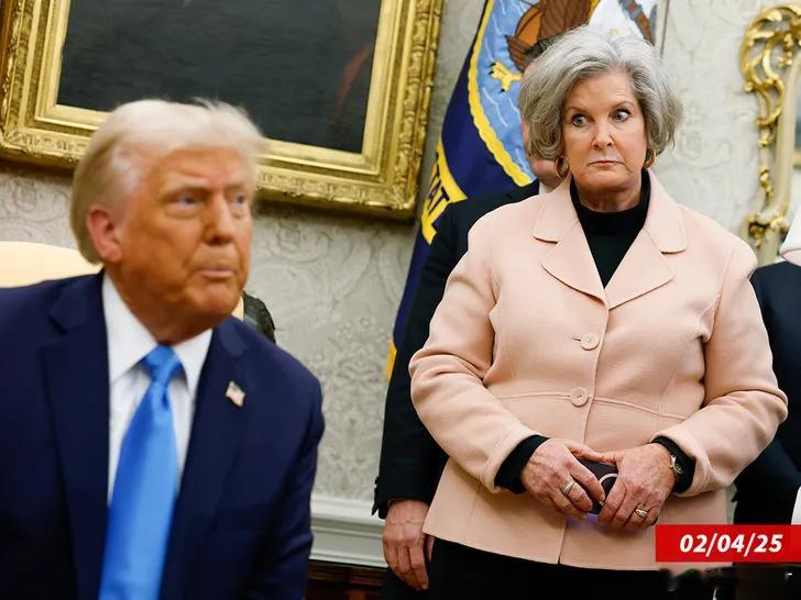 特朗普的幕僚长苏西·威尔斯在接受《名利场》采访爆了很多料======苏西·威尔斯