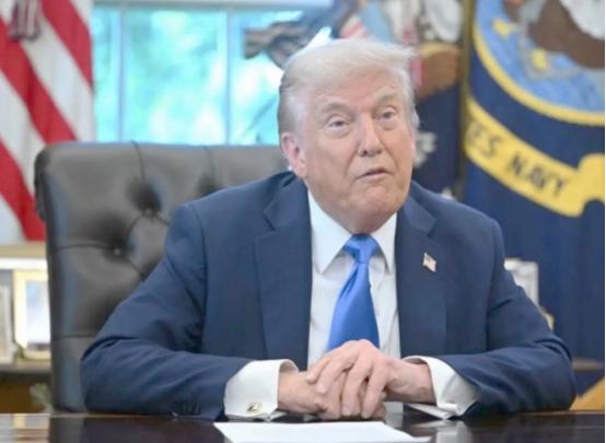 很多人问中国敢不敢扣押美国对台的军售武器？对于这个问题，我认为是不好回答的。但是