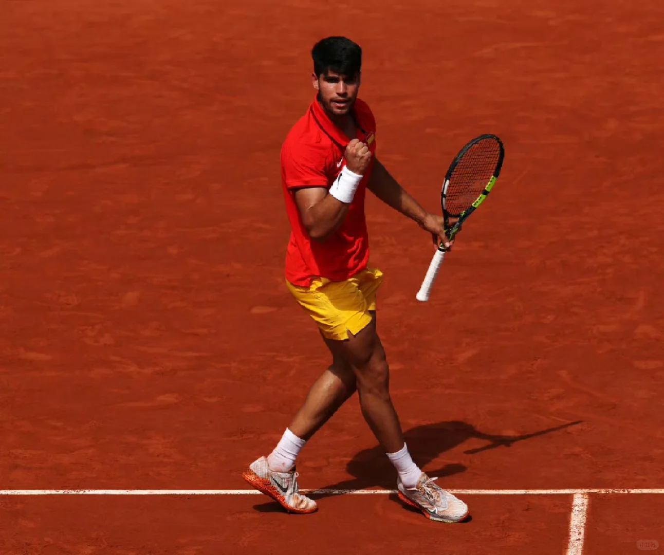 阿尔卡拉斯顺利挺进奥运八强