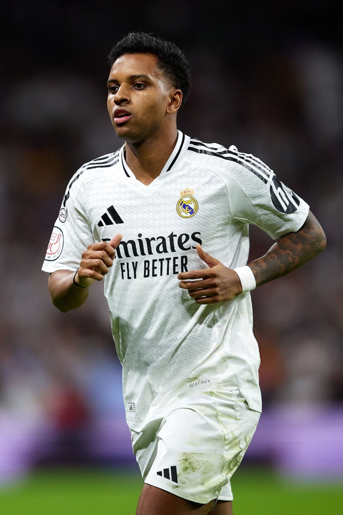 六台：罗德里戈正试图说服哈维·阿隆索。halamadrid ​​​