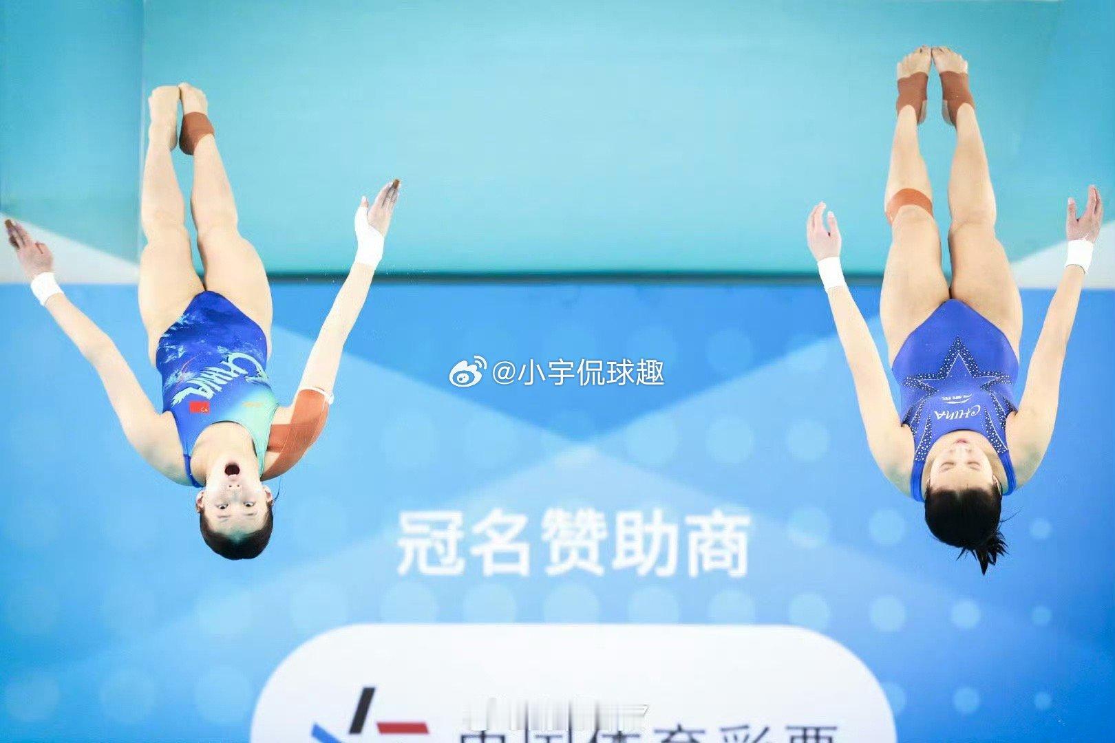陈芋汐10米跳台新搭档今天陈芋汐将参加女子10米跳台，与掌敏洁搭档女子双人10米