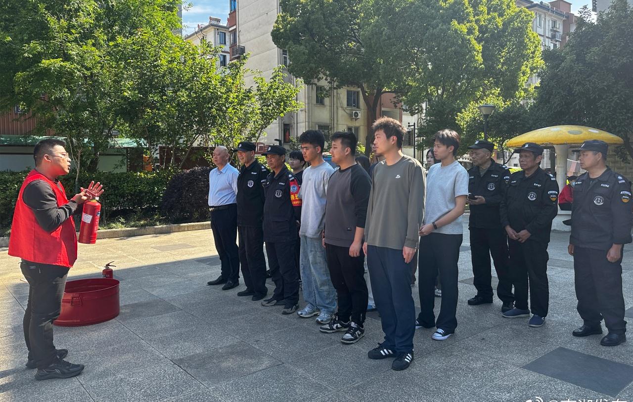 全国防灾减灾日将至，新嘉街道电子社区人大代表联络室联合幸福嘉物业开展消防演练！消