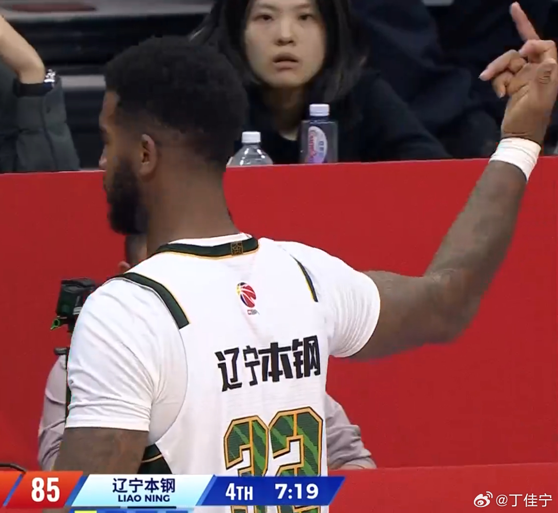 辽宁队外援克里斯被罚款青岛男篮VS辽宁男篮CBA 辽宁男篮 2026年10月21