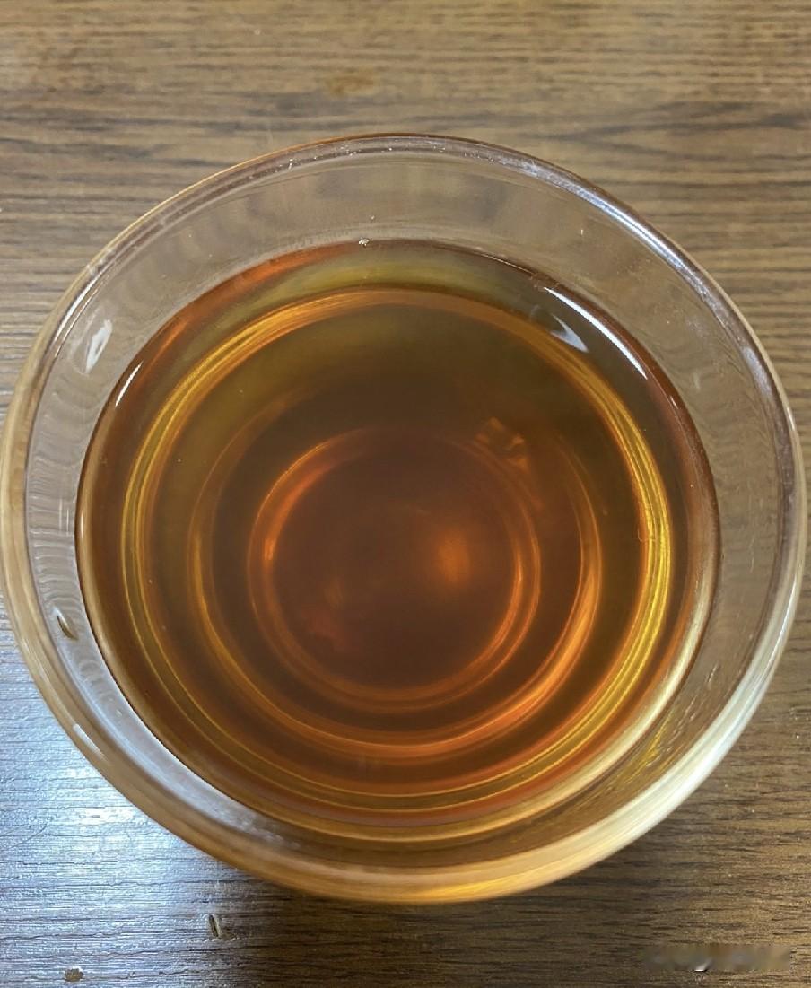 口苦口干口臭多喝它，降火出燥，越喝越健康
 
不少人清晨起床后，都会遭遇嘴巴发干