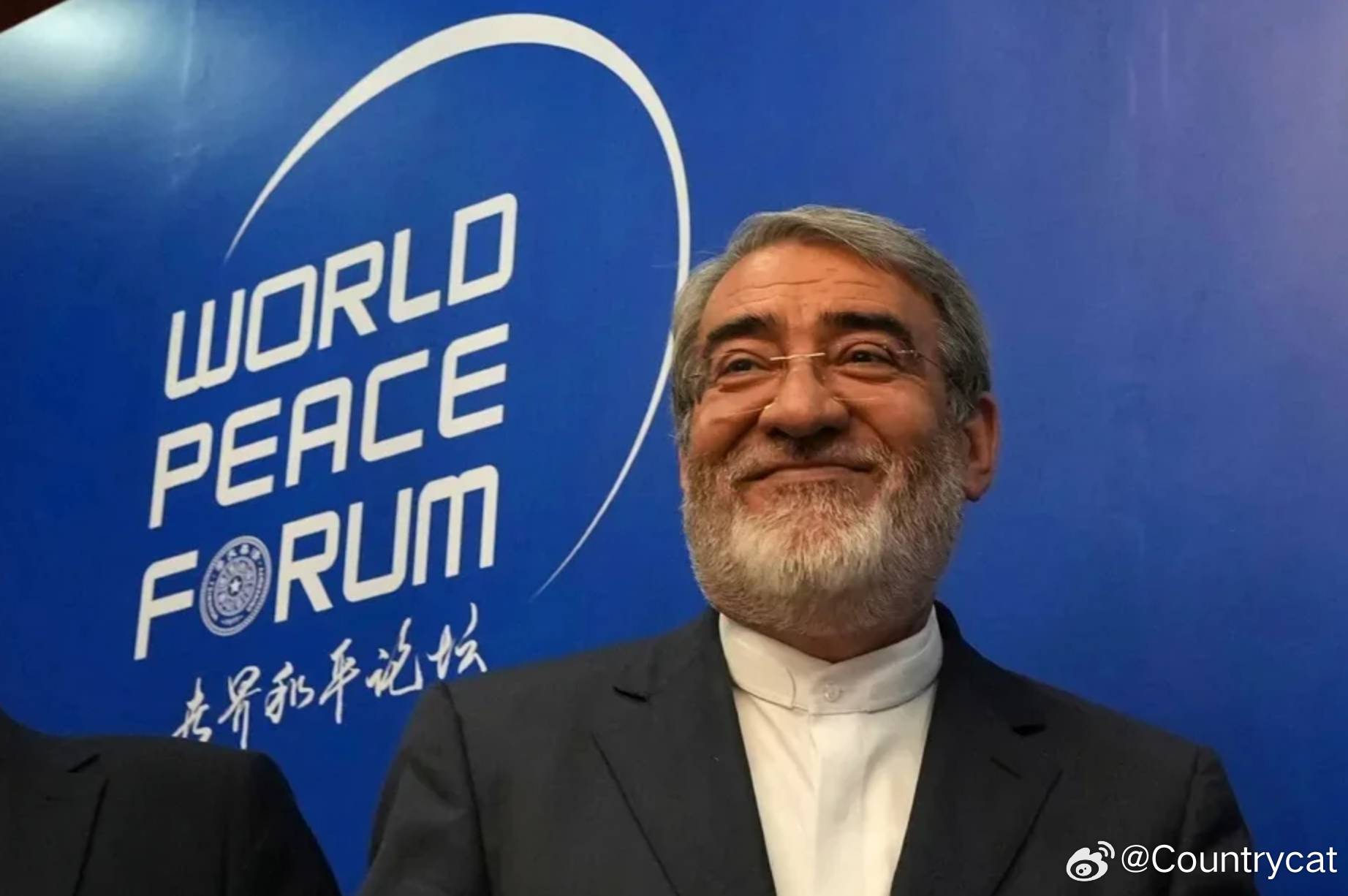伊朗大使：霍尔木兹海峡或将征收“服务费” 友好国家可获特殊待遇海外新鲜事美伊谈判