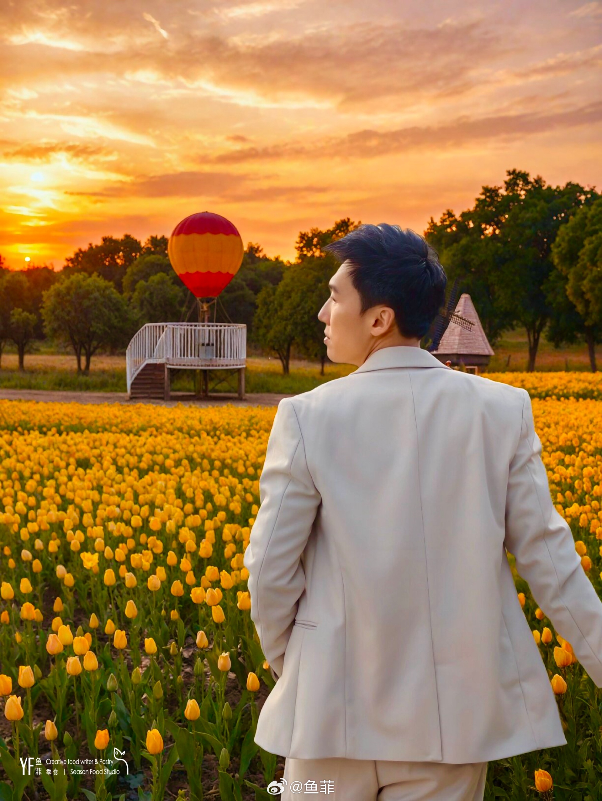 春日郁金香花海开了，虽然人很多，但是选对时间依旧能拍出土耳其氢气球的日落，建议一