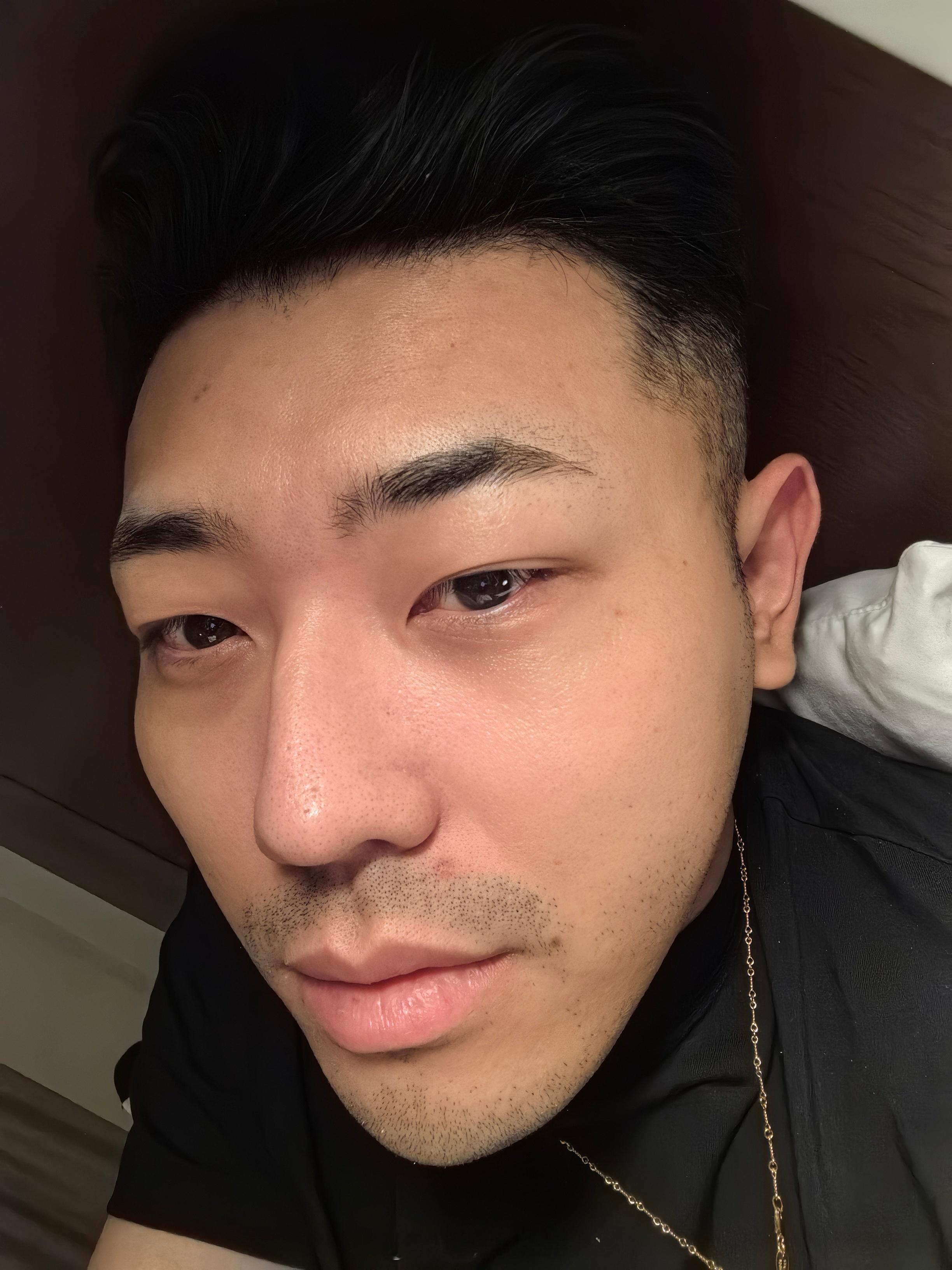 睡了一觉，布鲁克林了，天还是黑的[污]  ​​​