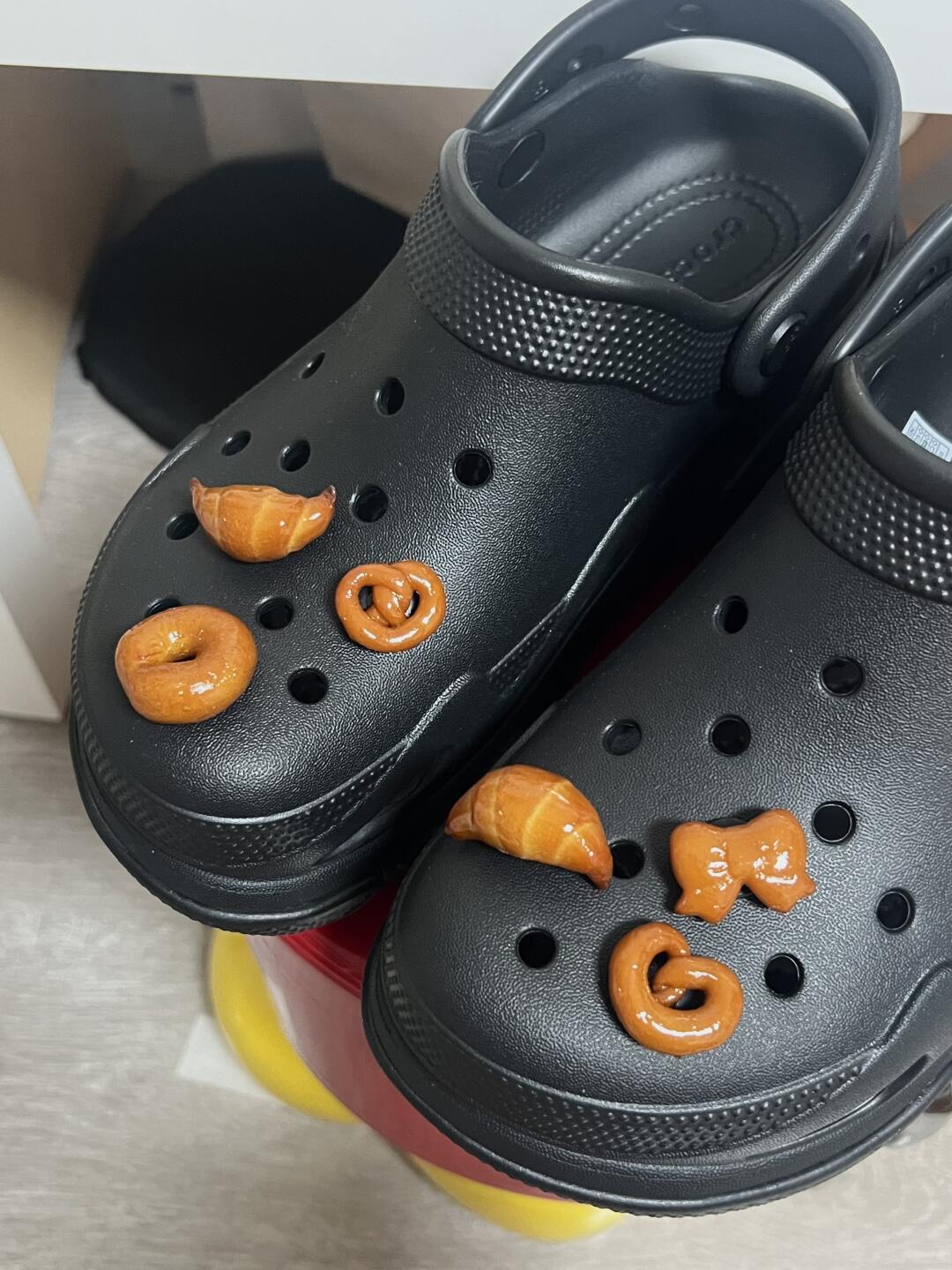 烘焙人的洞洞鞋鞋扣
