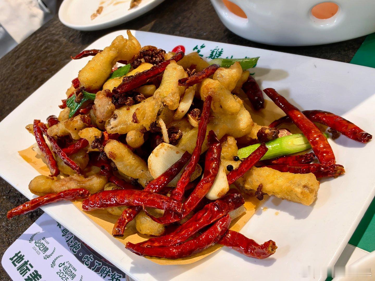 很推荐临沂“笨鸡小跑”！据说其它城市也有连锁店，我不知道品质是否一样，反正我在北