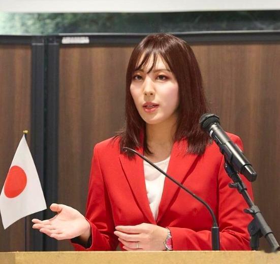 日本女作家桥本琴绘曾向中国发出警告：若中国对日本投下核武器，哪怕数百万人死亡，幸