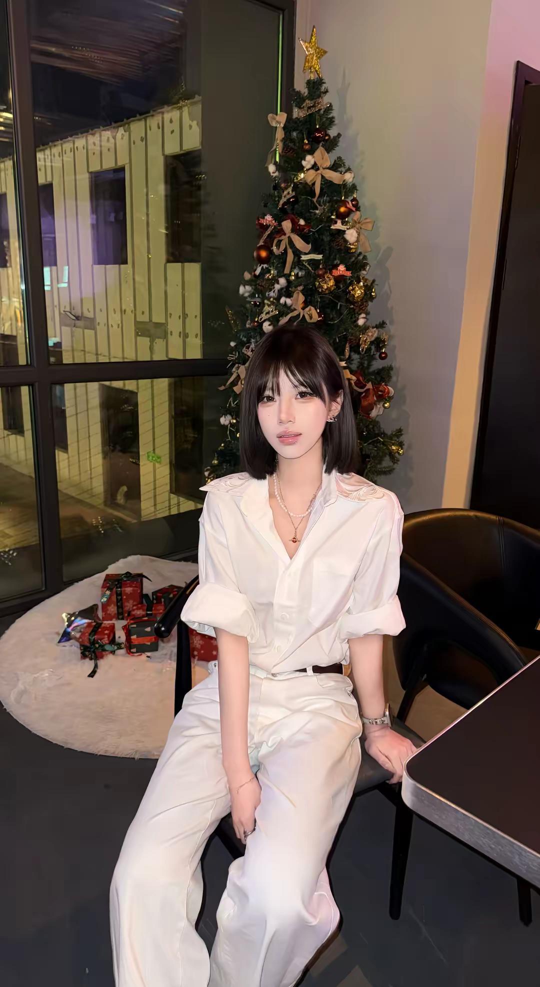 斩断七情六欲 从此天下无双今天穿什么