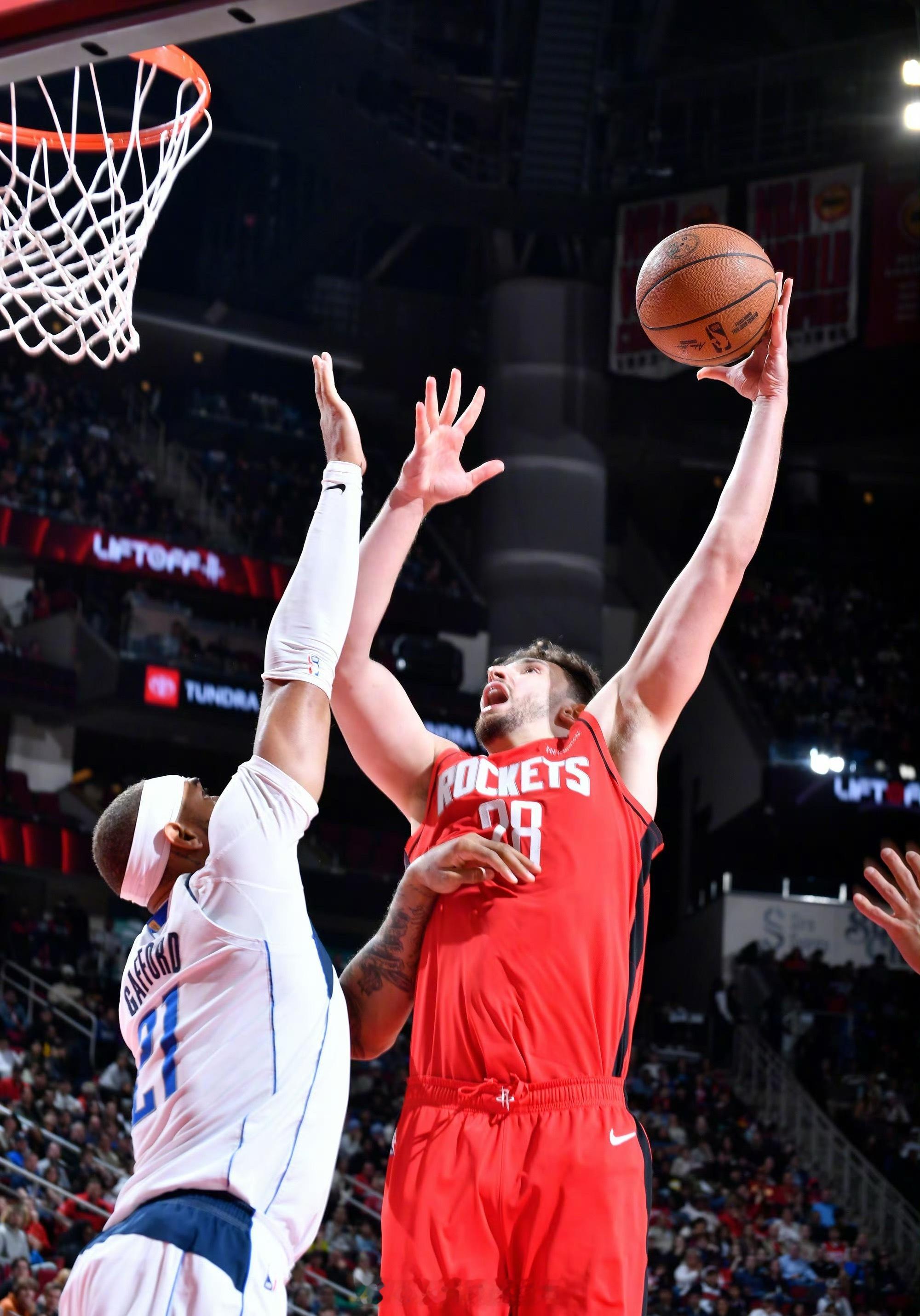 比赛预告：明日9:00，火箭回到主场迎战独行侠，能赢吗[doge][doge][