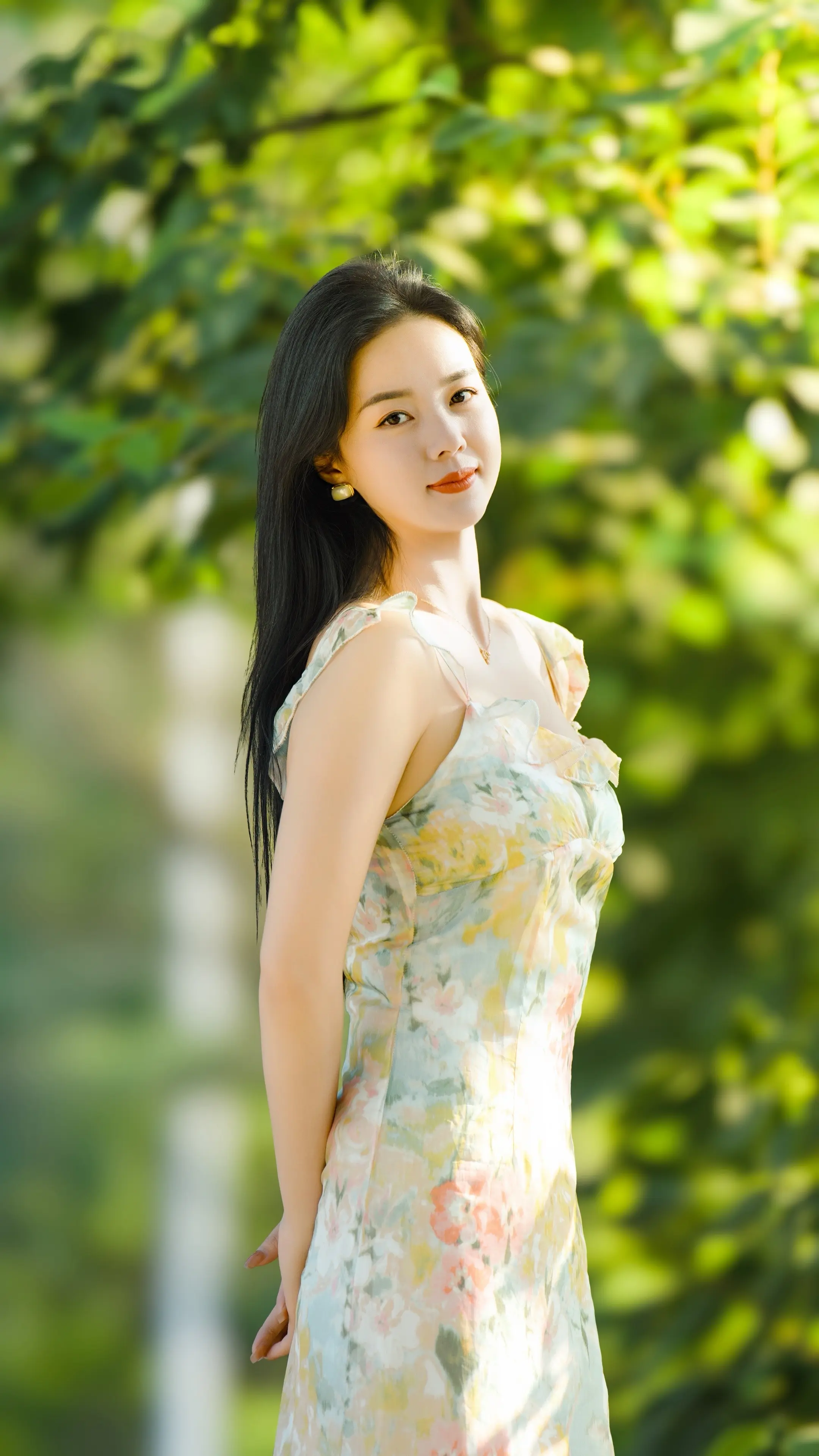 心情不好的时候，轻轻的对自己说，生活就是这样，休息一下，别忘了明天还有...