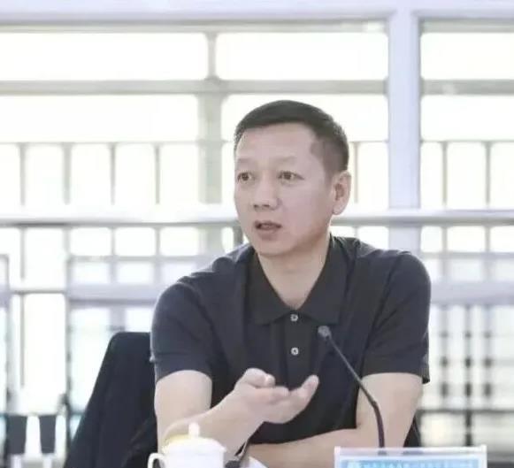 呼和浩特那个80后副区长禹海军，前阵子还在拟提拔的公示名单上，这才过去没多久，人