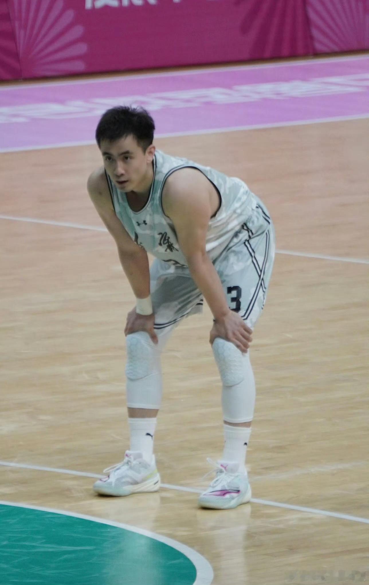 全运会 篮球男子成人组小组赛辽宁男篮赛程11月4日  13:30  辽宁vs吉林