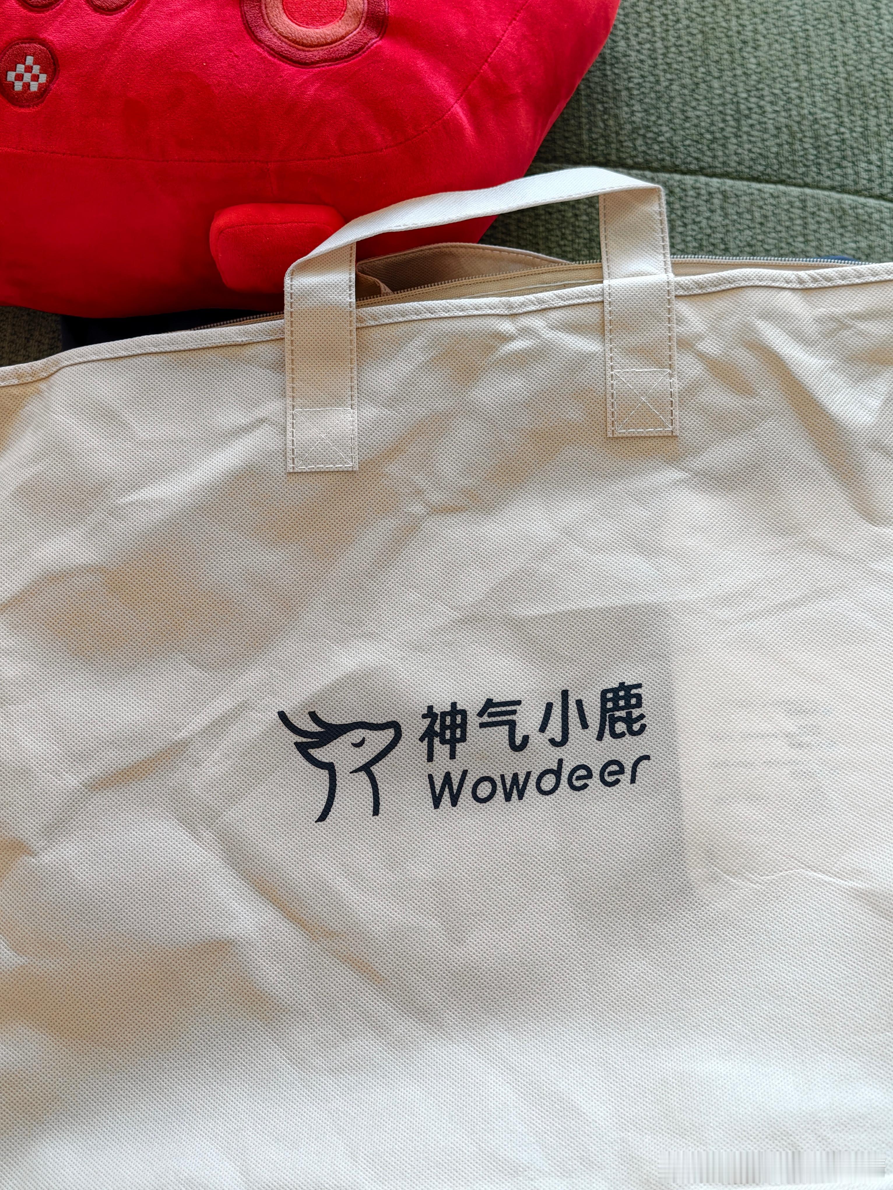 B站著名甲方：神气小鹿买一条夏凉被试试，好用跟你们说