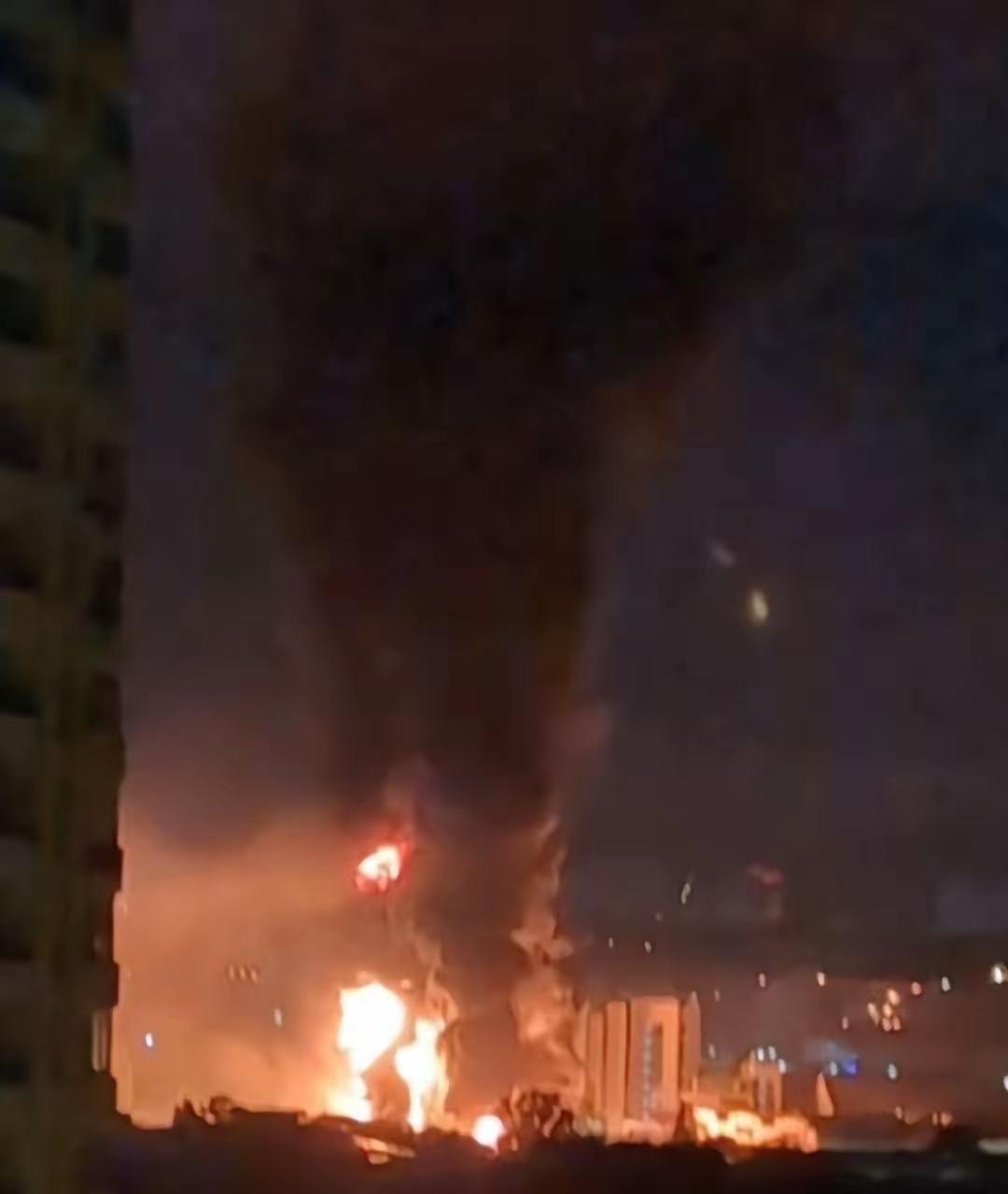 当地时间7月1日夜间至7月2日天亮前，俄罗斯对乌克兰首都基辅发动了大规模导弹和无