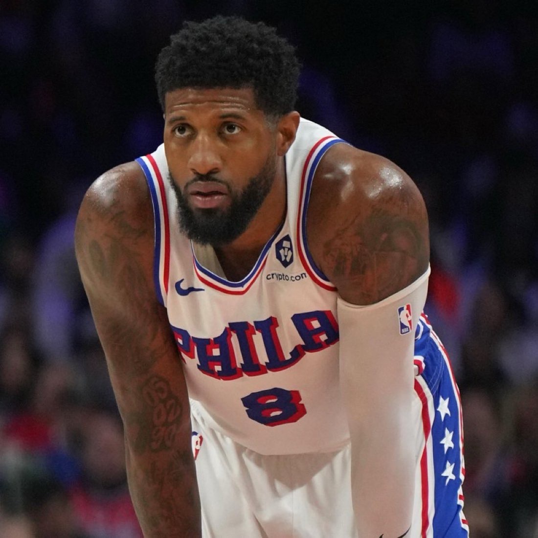 保罗-乔治明日vs公牛将复出！此前他因违反联盟禁药政策被禁赛25场。乔治表示，他