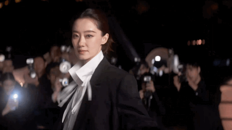 张小斐上一秒老公下一秒姐姐张小斐Vogue神图有了人生镜头再加一，张小斐Vogu