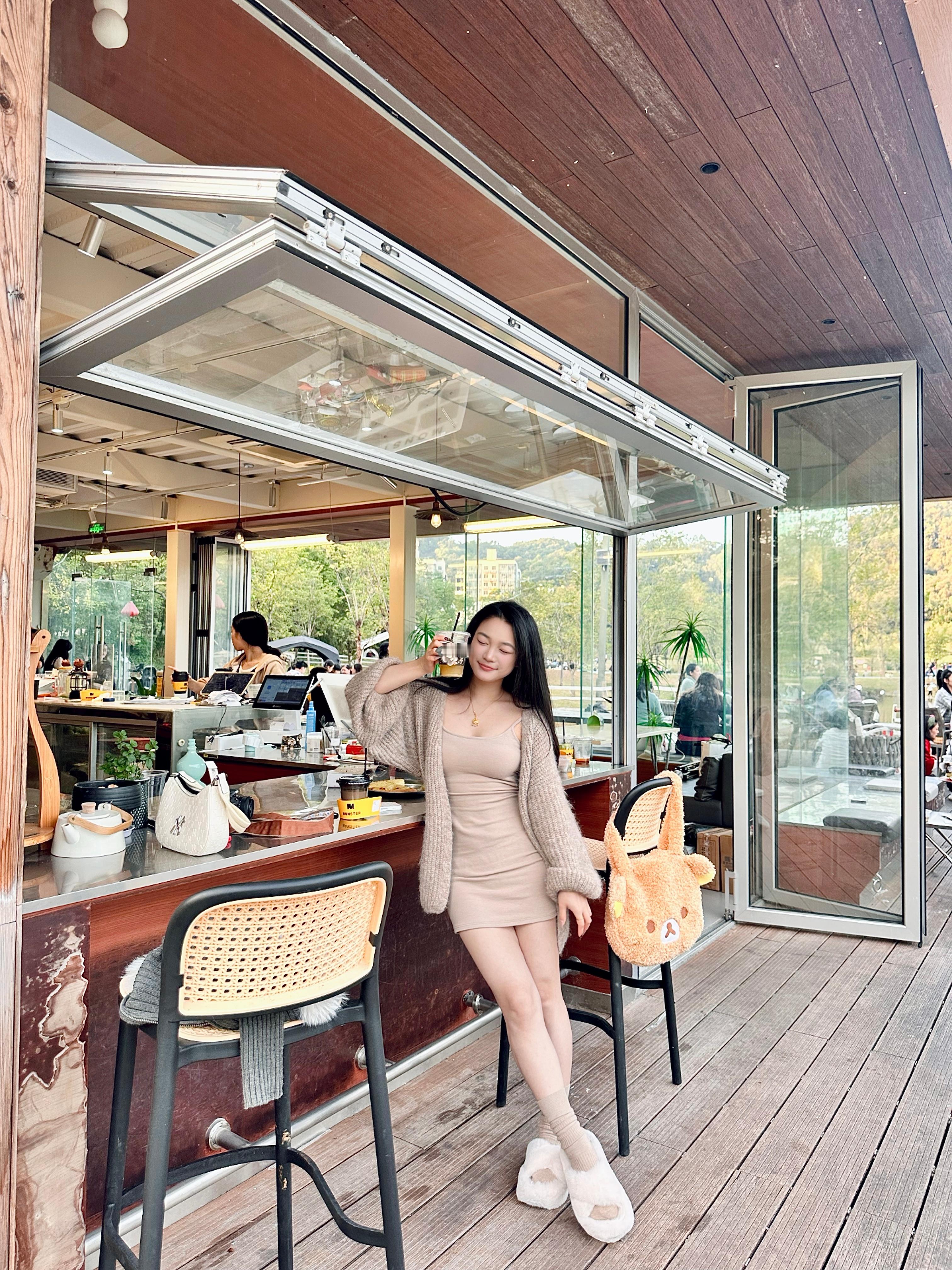 温温柔柔的蓝调时刻(ơ ₃ ơ)♥🩵🫧 