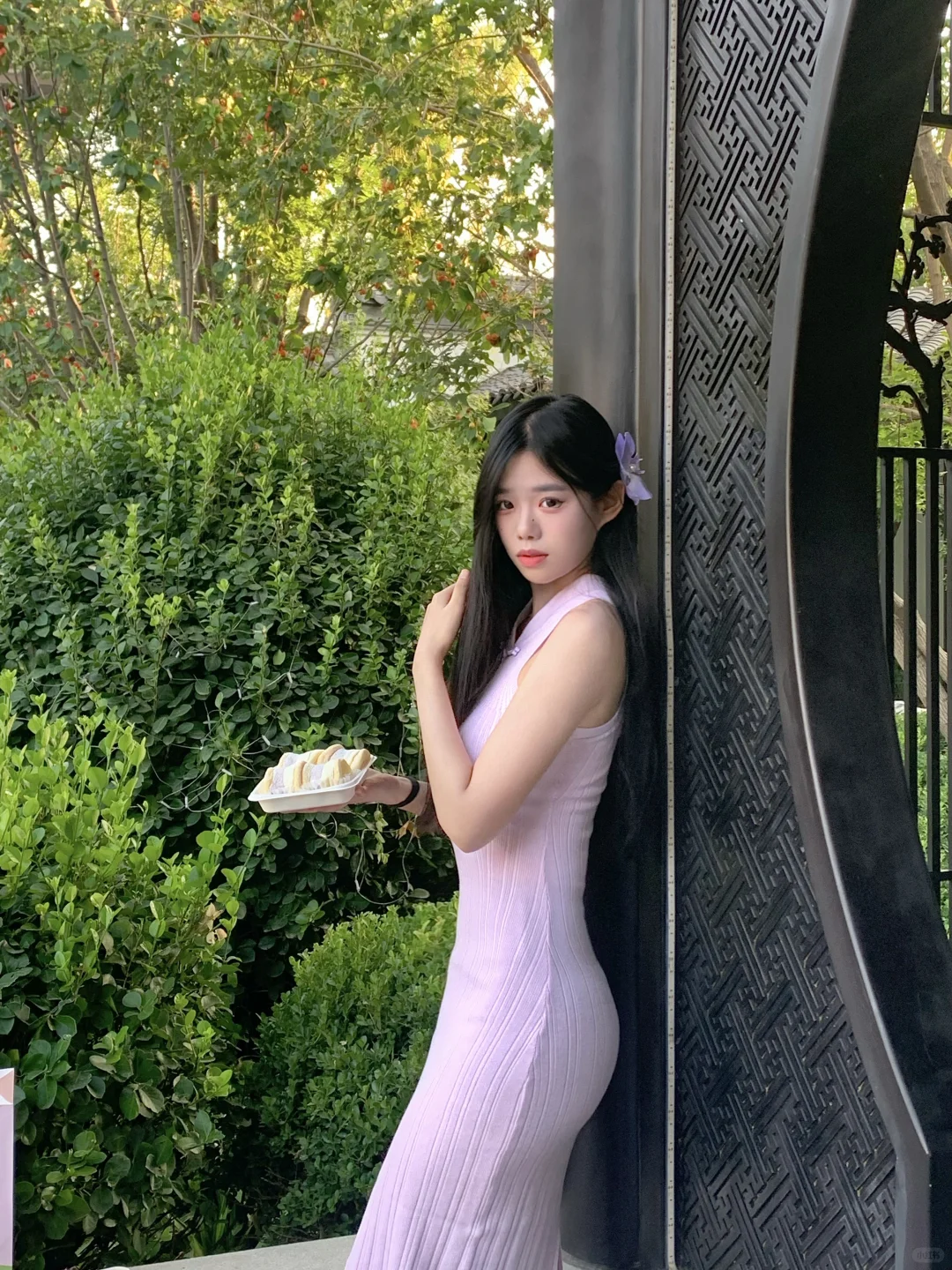 有一种气血很足的中式美
