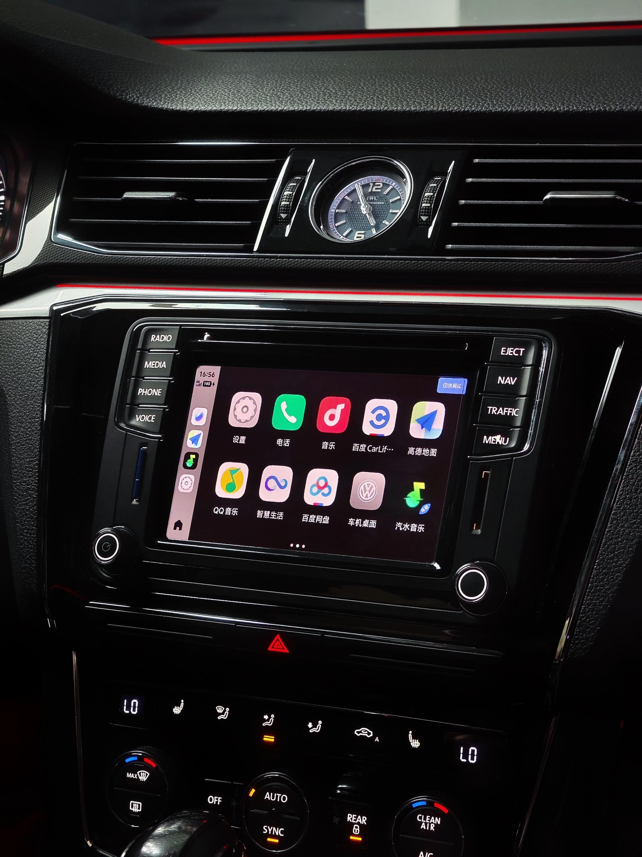 Passat B7.5。十年前的帕萨特内饰 依旧大众里的小众.