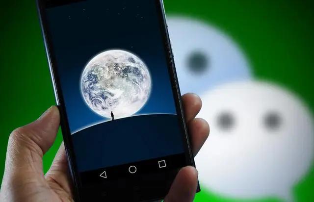 要想知道微信好友是否把你拉黑删除？教你不用发消息，也能马上看出来
大家好，清清又