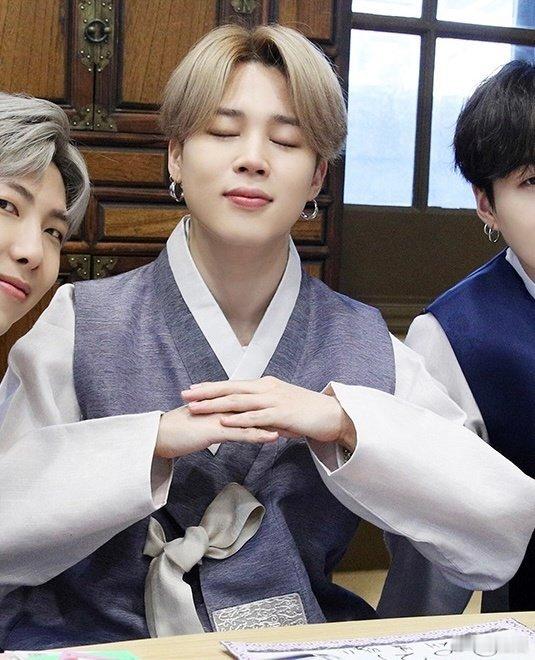 心平气和旻旻酱 