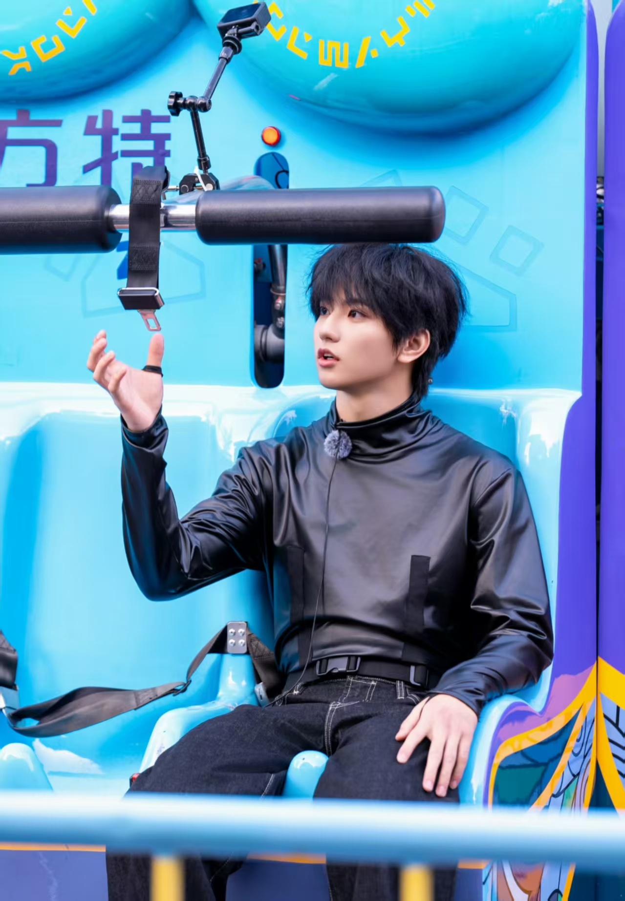 穆祉丞原名叫穆瑞恩周五晚高疯汪铎追问时，他一本正经解释名字寓意的样子，像捧着颗小