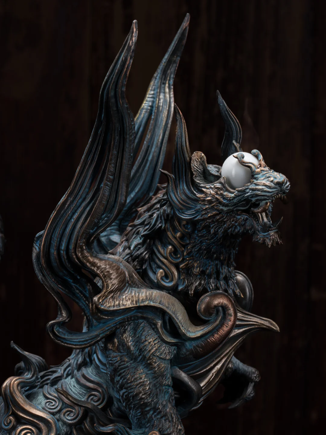 集齐四款送《犬人》