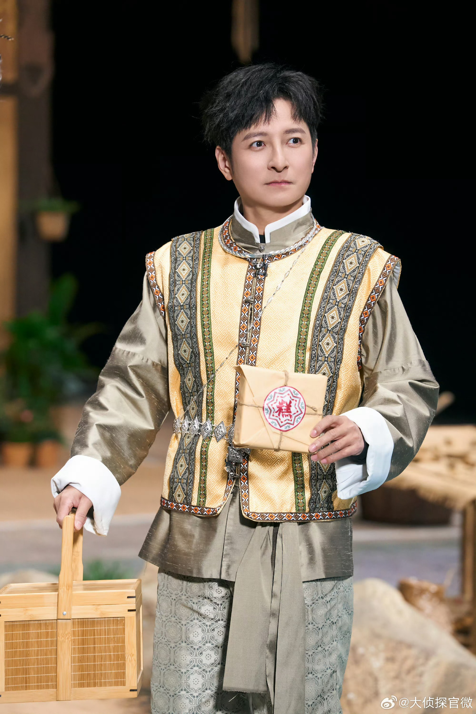 吴昕维嘉的cp给何老师嗑爽了大侦探 谁能想到吴昕维嘉在《大侦探》里还有CP线！维