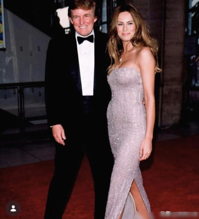 特朗普撒了28年谎？刚解密的FBI文件，把他和梅拉尼娅的“红娘”换了个人。

最