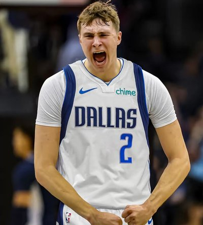 康神和弗拉格的对比，道理上接近于另一组凯斯勒和班凯罗。康神本赛季水平是高于弗拉格