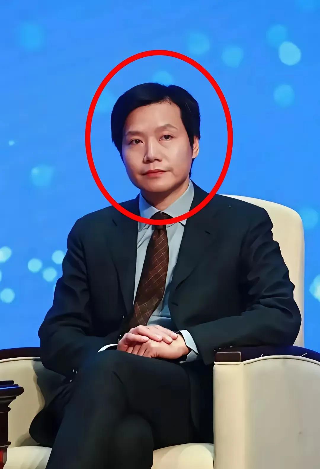武大这波热搜真是按下葫芦浮起瓢，前有杨景媛的事闹得沸沸扬扬，后脚就有人把雷军也扯