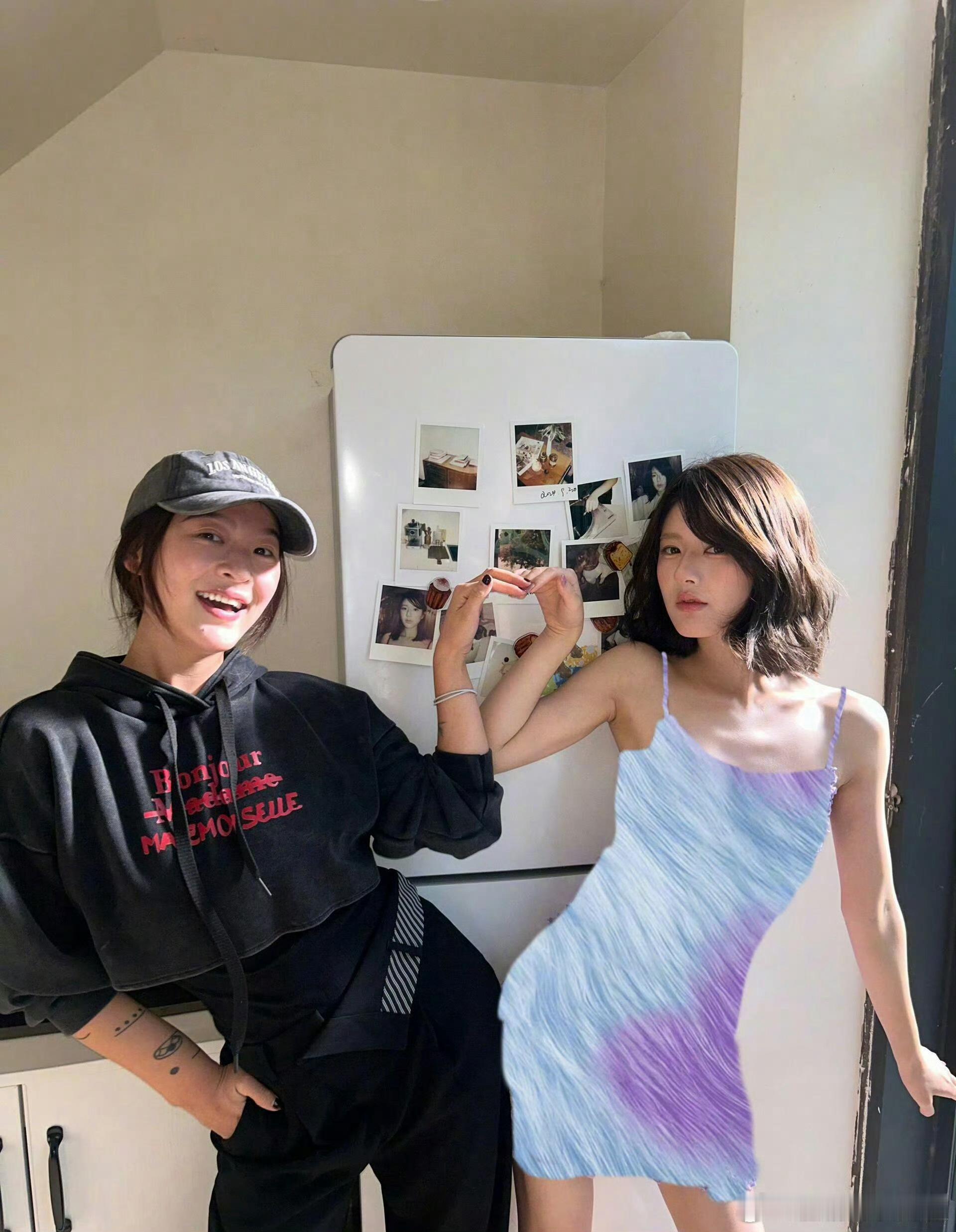 赵露思最新照片，连衣服都要p了啊[吃瓜] ​​​