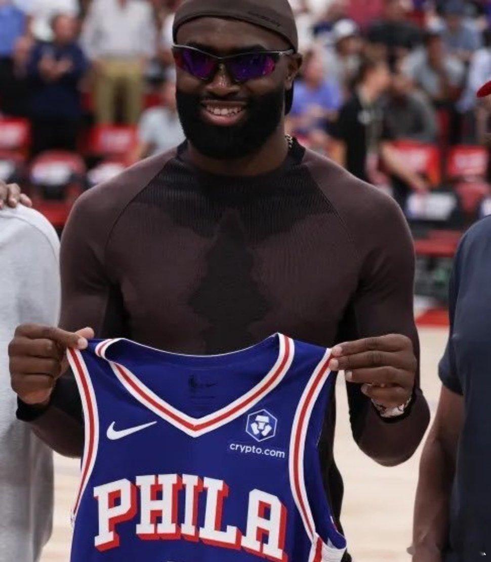 薪水匹配？NBA薪资最高的小前锋：杰伦·布朗：5780万美元吉米·巴特勒：568