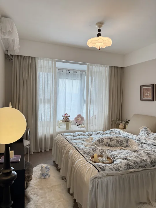 这是我在最喜欢的一间卧室！