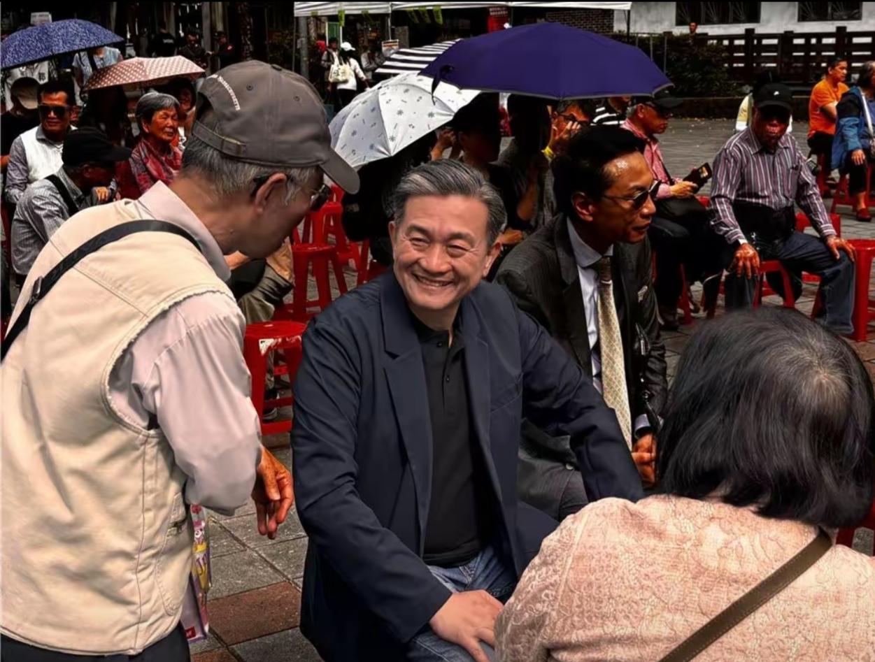 台独分子王定宇沾沾自喜，狂妄叫嚣：“美以重挫霸权给予中国大陆强大吓阻力”。
  