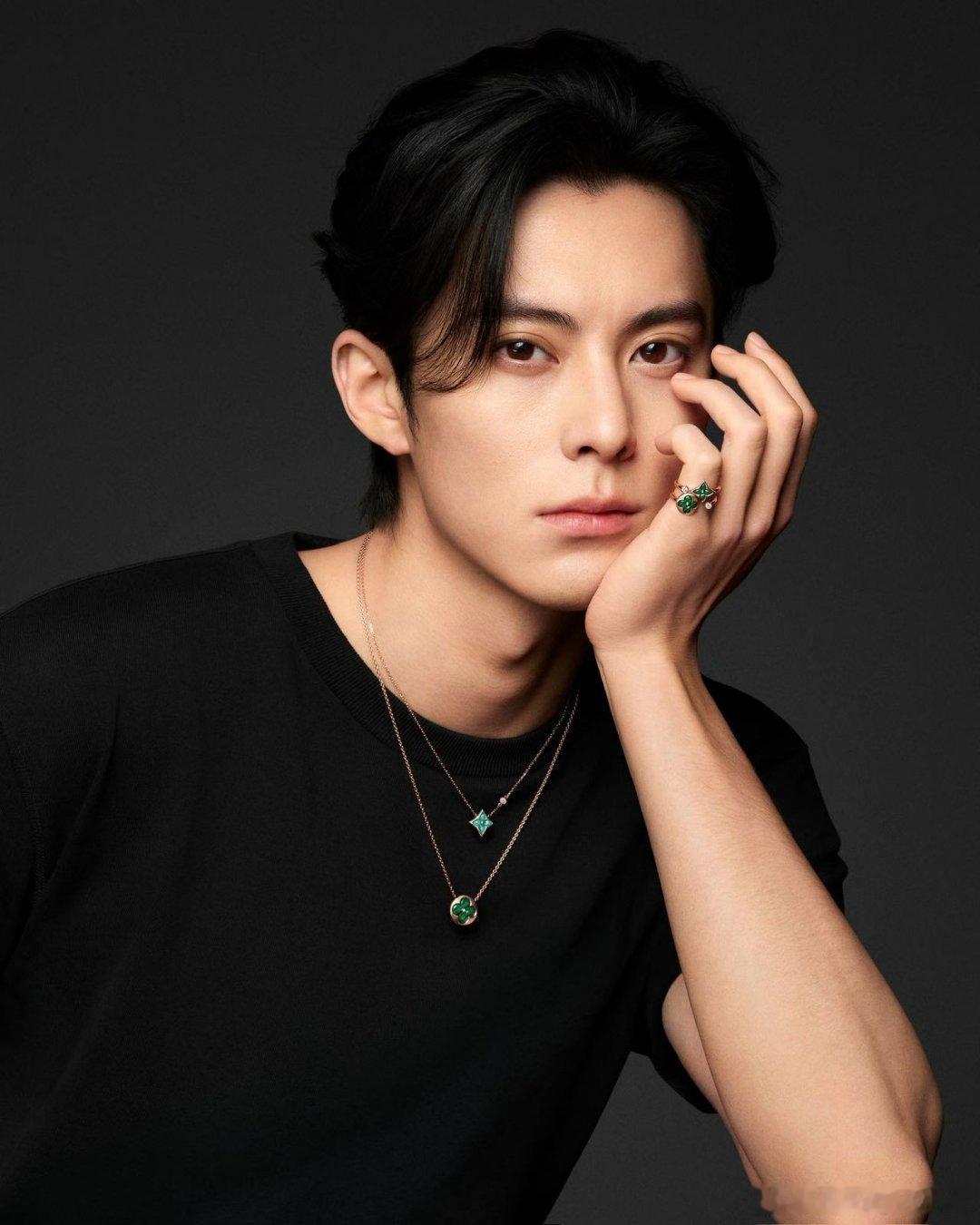 王鹤棣 ✘ 路易威登品牌代言人      ColorBlossom珠宝系列   