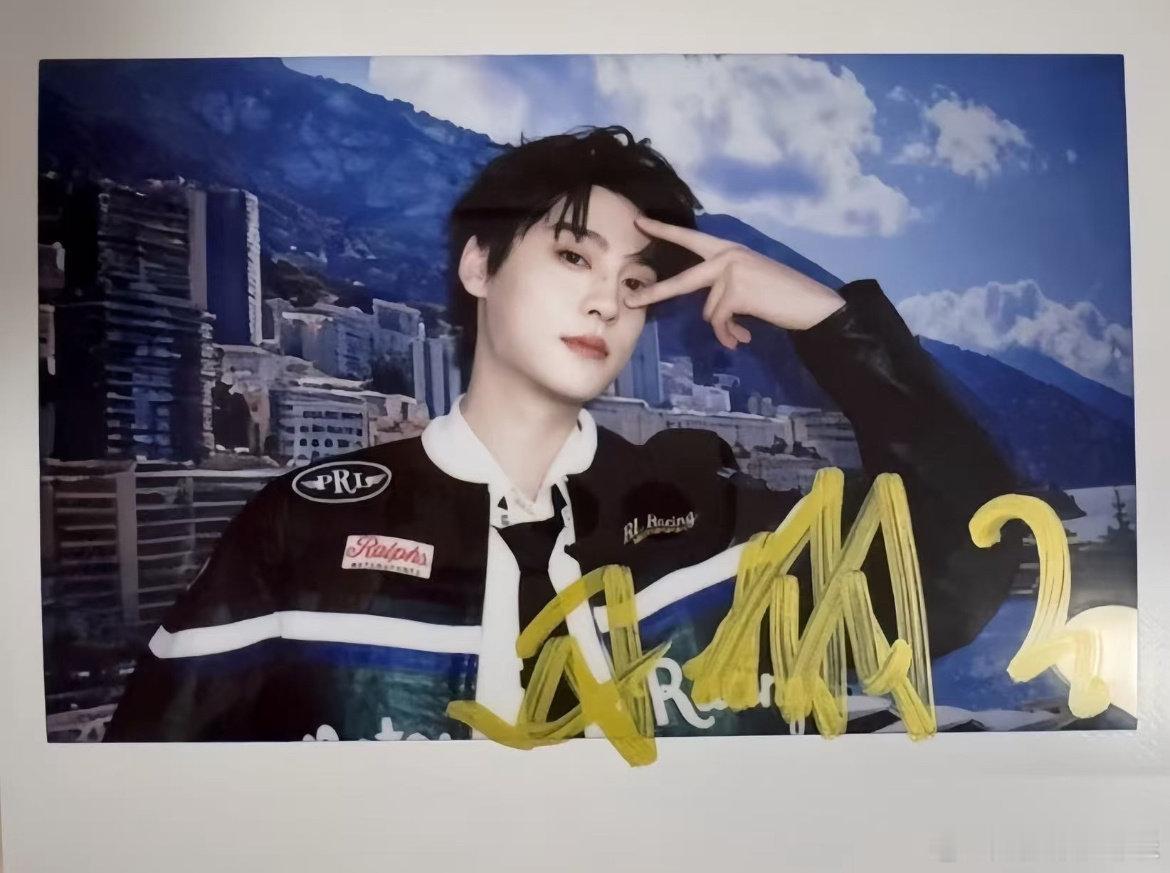 田栩宁 💛向全世界安利田栩宁 打印⼀张你的照⽚放在⼝袋，今天我就是⾝藏巨款的⼈