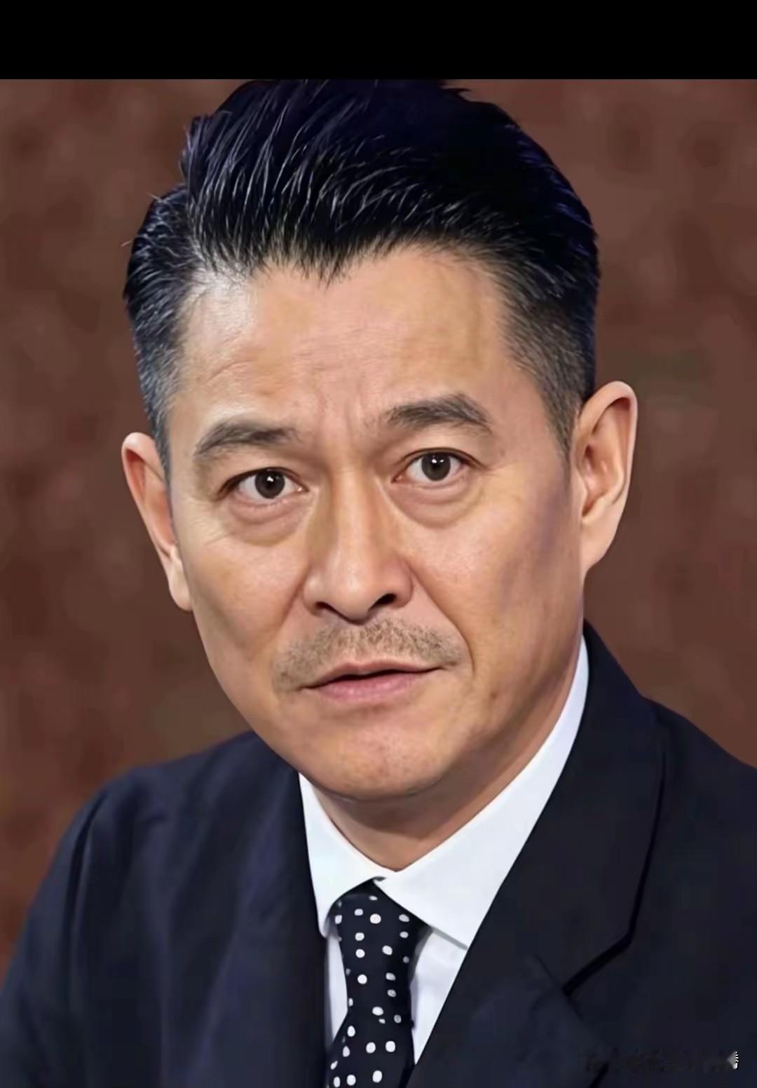 考考大家的眼力，他是谁？应该帮他取个什么名字比较好？[大笑]