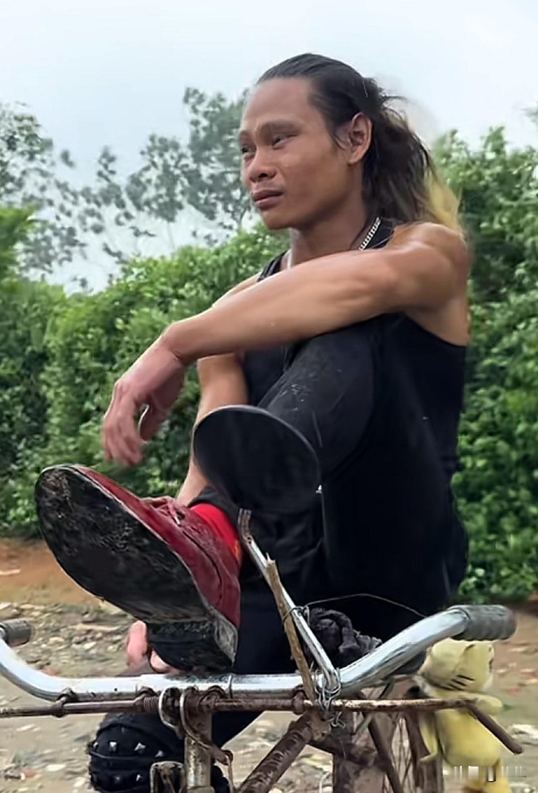 帅哥这造型好帅啊