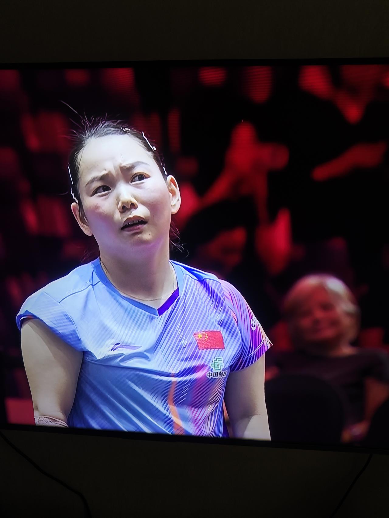 何卓佳输得憋屈，但不冤枉
    赛前看好何卓佳会赢了早田希娜的，，结果还是被她