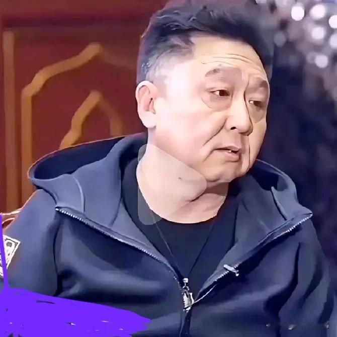 家族显赫的曲艺演员
  金文声父亲叫金木庵，曾经是冯玉祥的贴身传令官，后来保送到