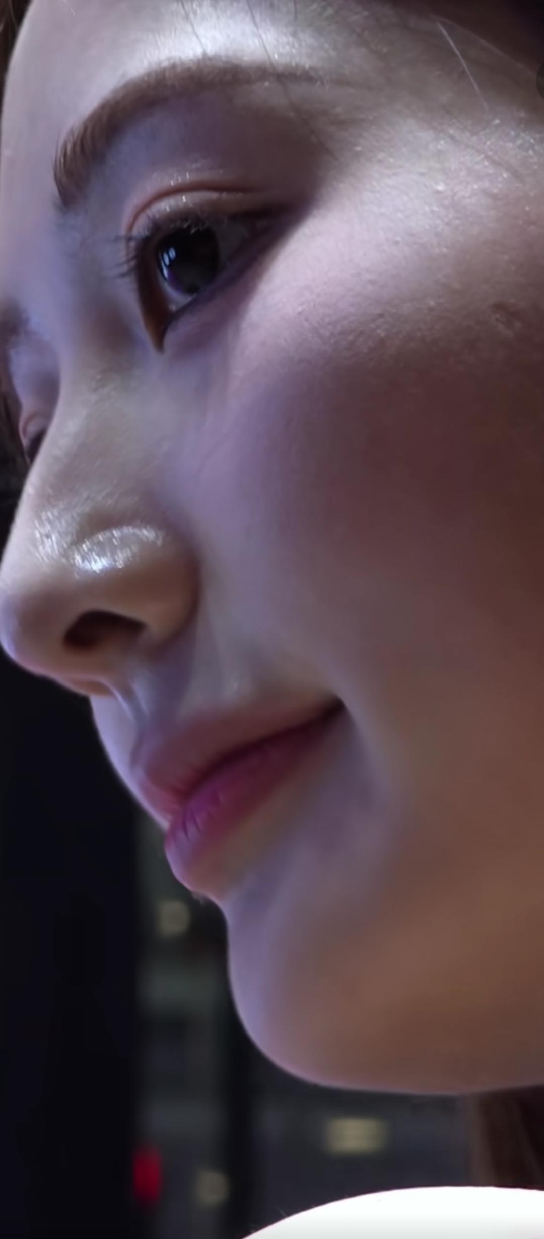 月华如练，美人如玉。