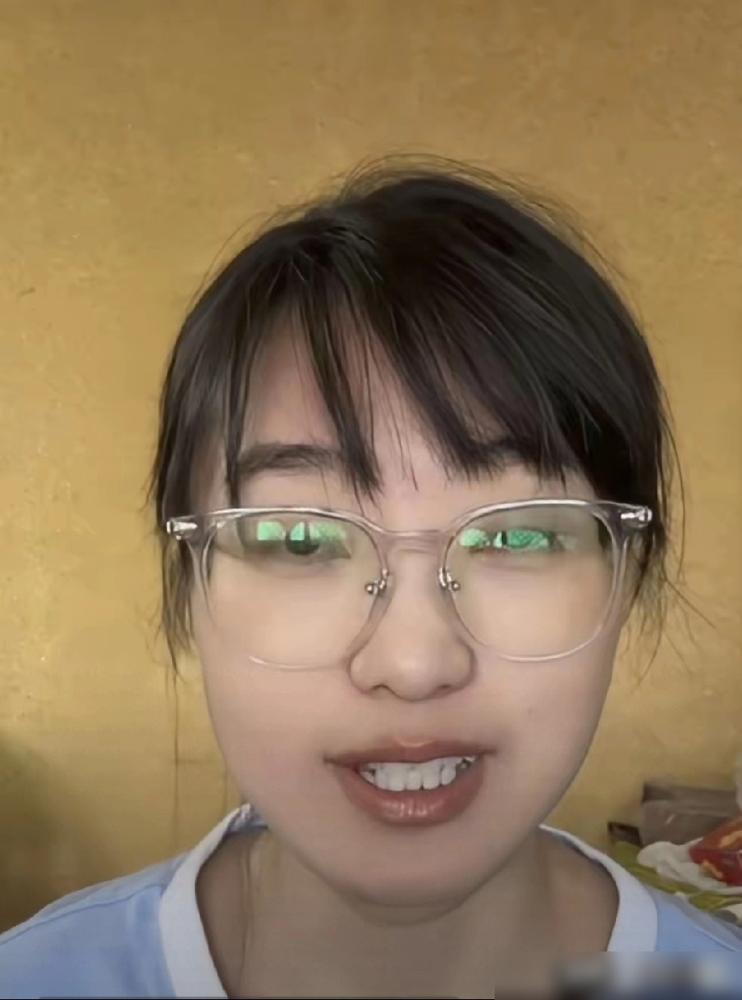 就为300块钱，兄弟反目，互揭老底？我把法院执行网翻了个底朝天，杨二狗那百万欠款
