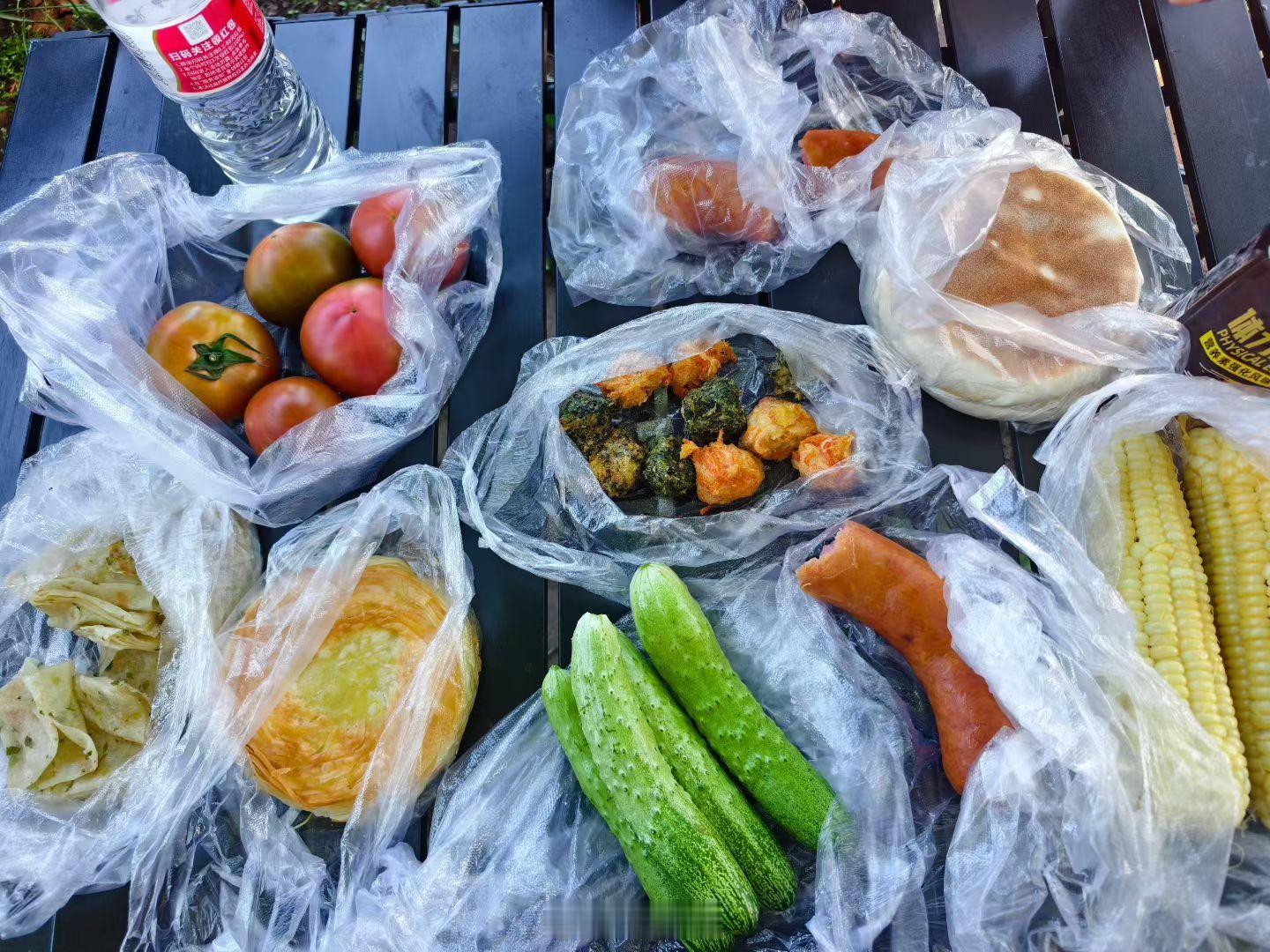 吃点中午饭 感受不一样的味道！ 